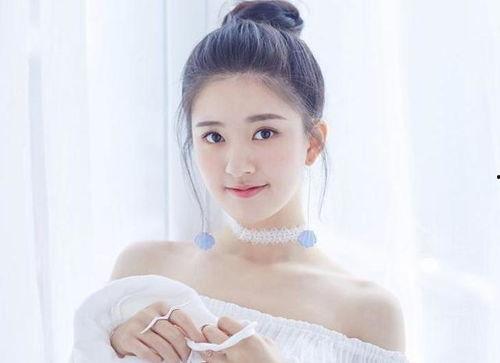 圈内爆料杨洋赵露思,甜蜜互动引粉丝热议 第2张 圈内爆料杨洋赵露思,甜蜜互动引粉丝热议 第2张